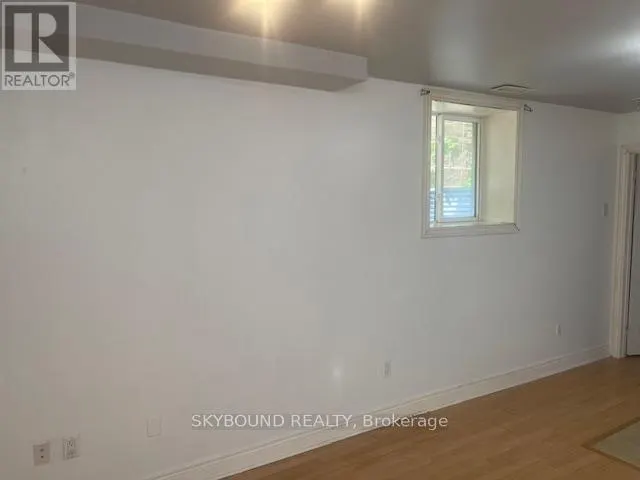 BSMT - 2037R DANFORTH AVENUE