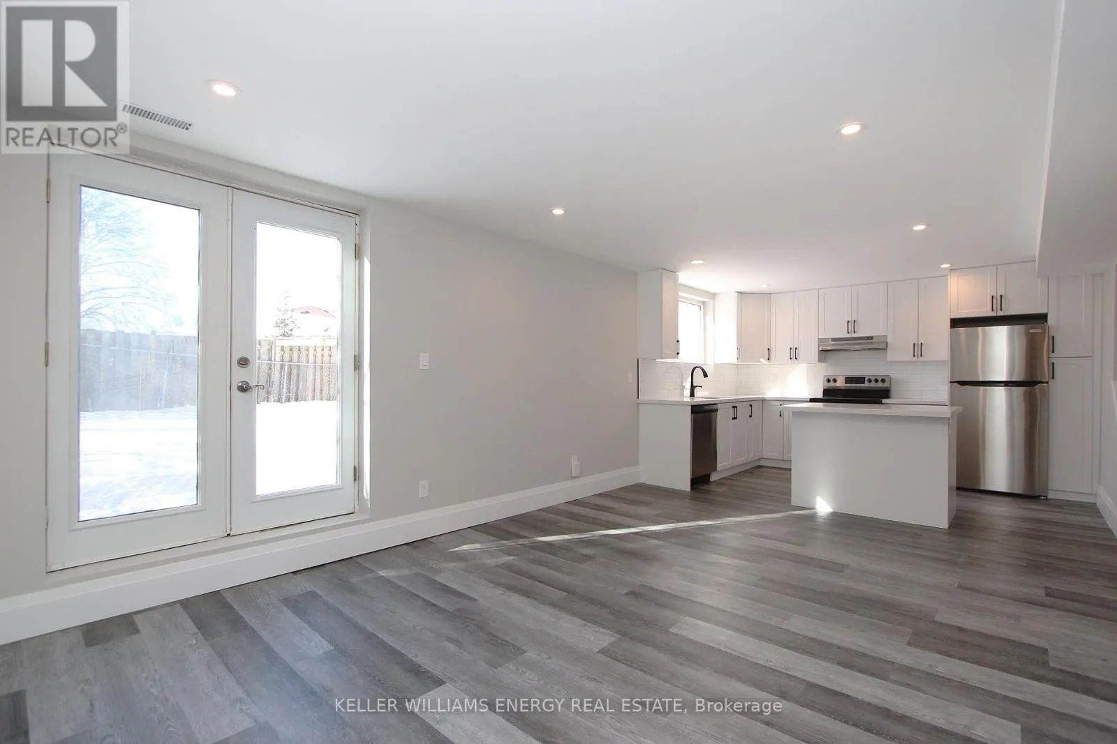 LOWER - 634 WILSON ROAD N, #Lower