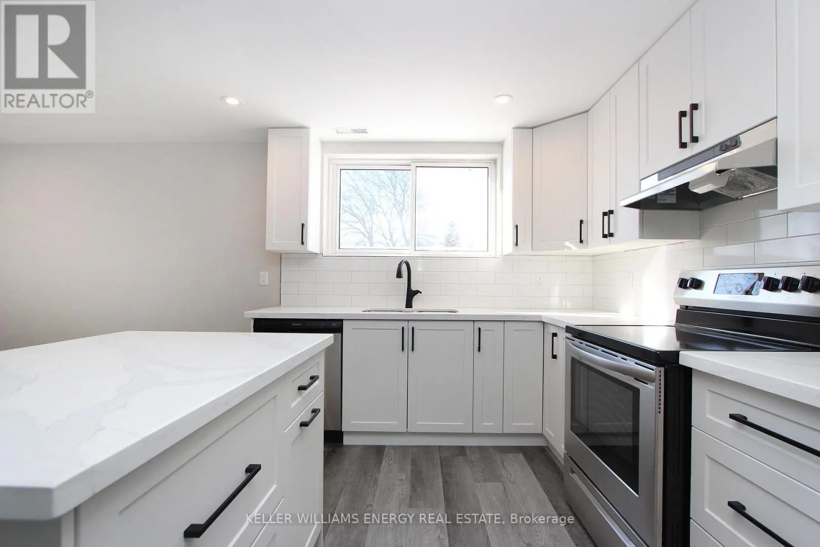 LOWER - 634 WILSON ROAD N, #Lower