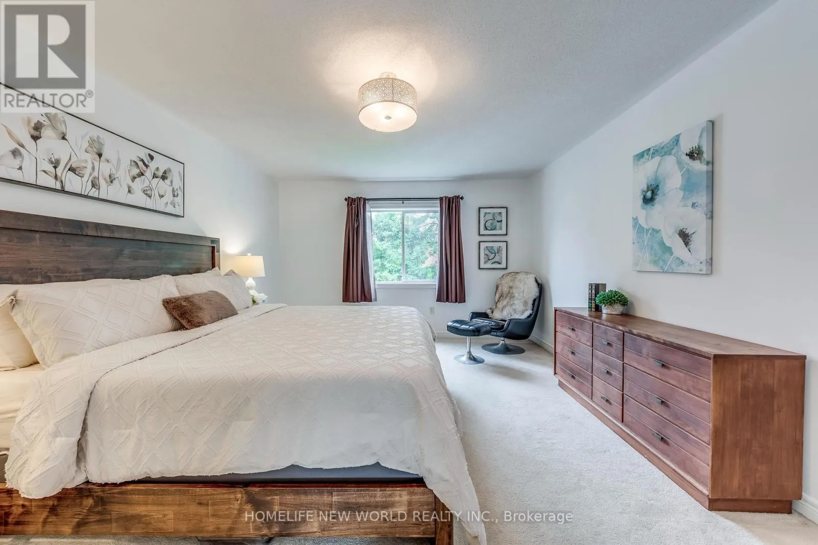 97 MCSWEENEY CRESCENT