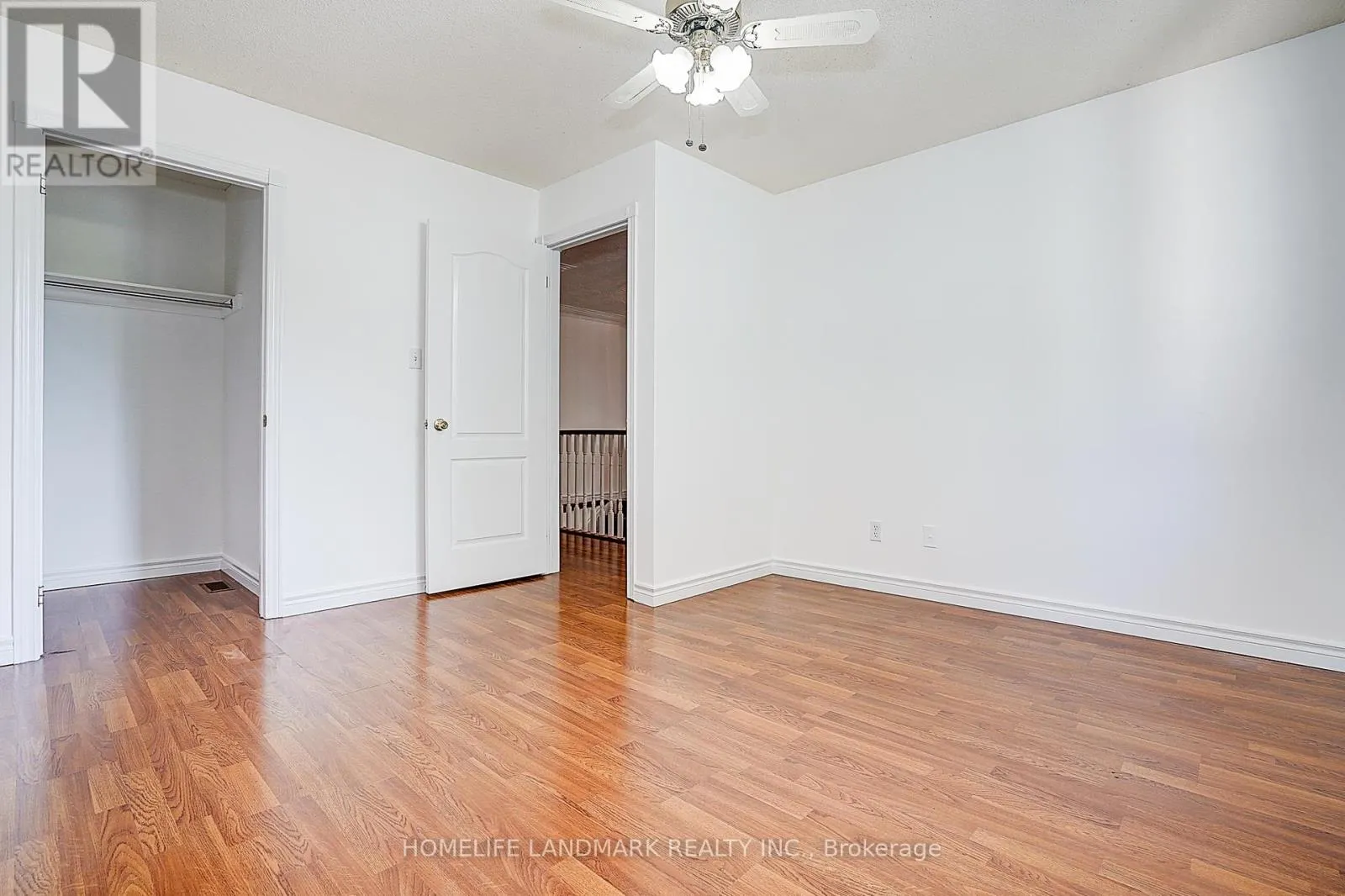 19 BRIDLE COURT