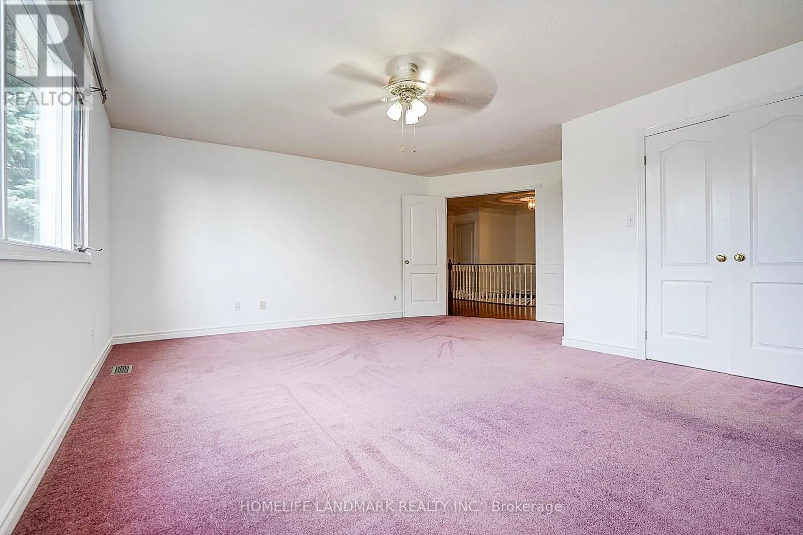 19 BRIDLE COURT