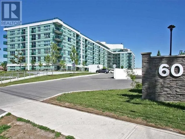 330 - 60 FAIRFAX CRESCENT