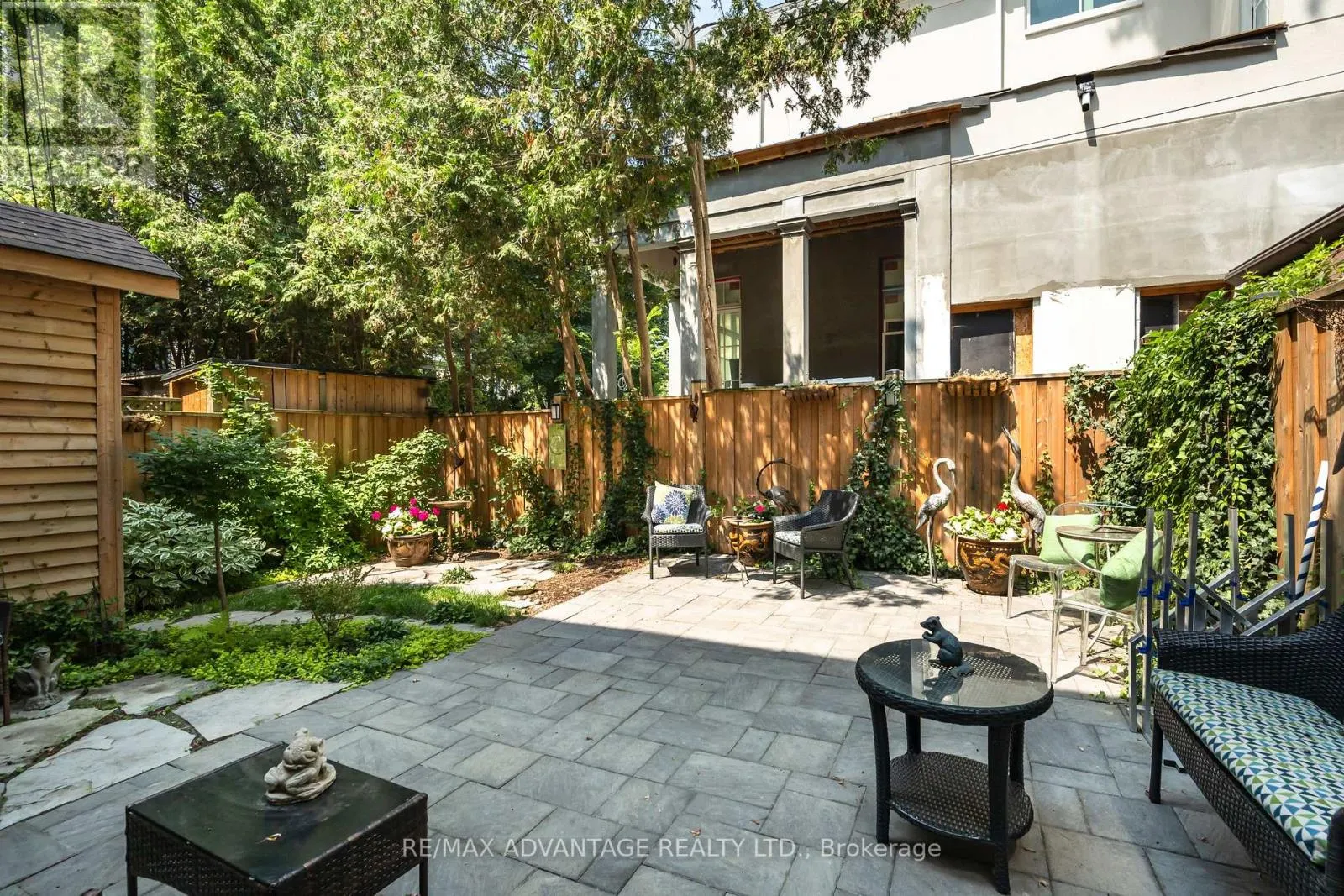 108 HUBBARD BOULEVARD