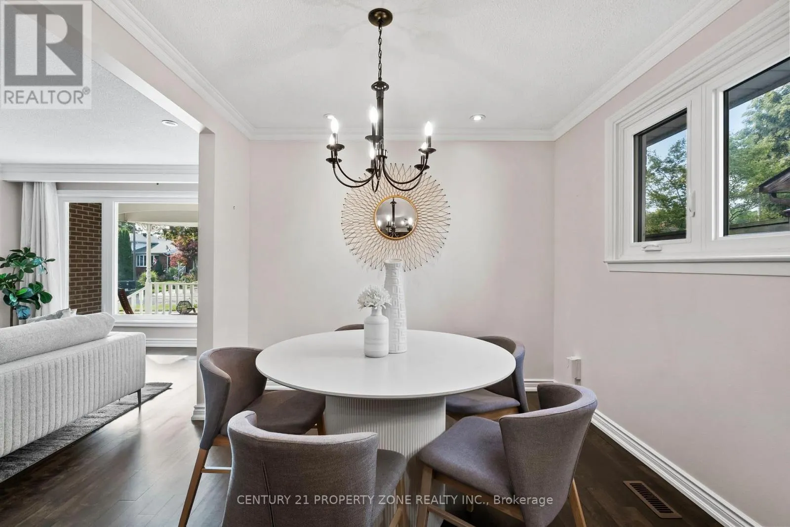 7 RODARICK DRIVE