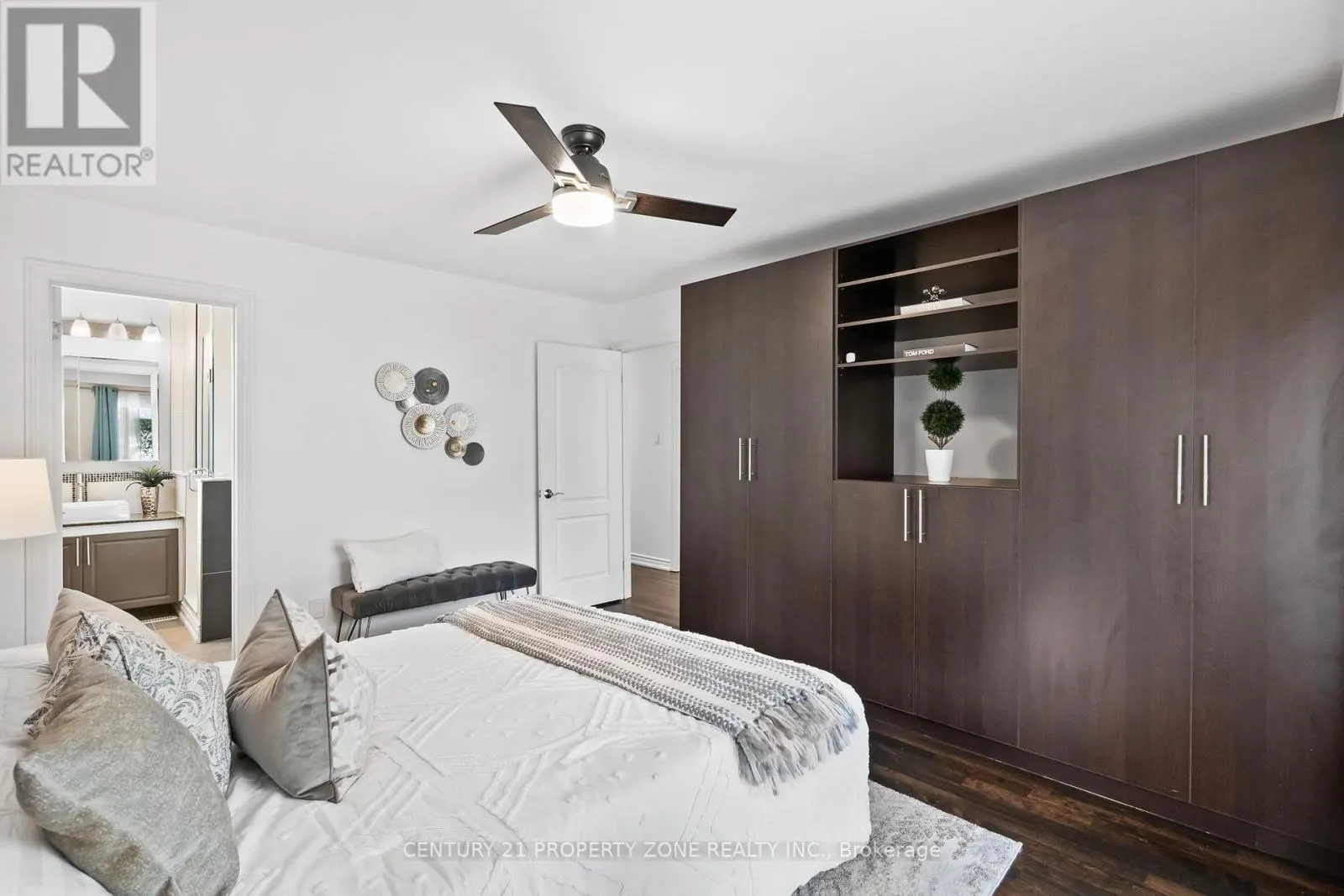 7 RODARICK DRIVE