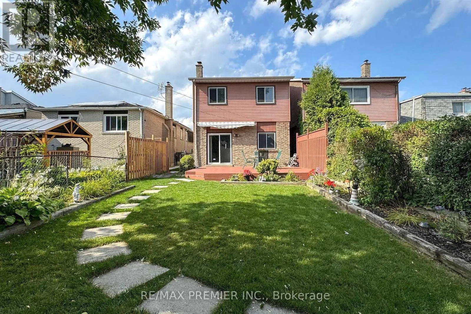 191 INVERGORDON AVENUE