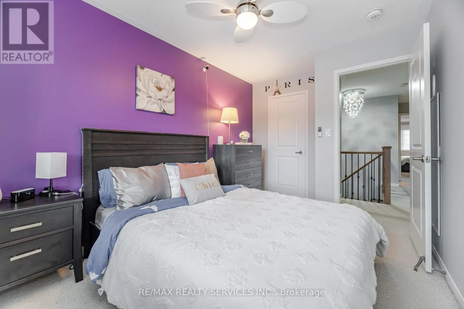 66 RIMROCK CRESCENT