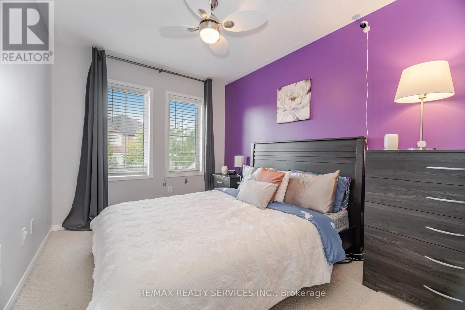 66 RIMROCK CRESCENT