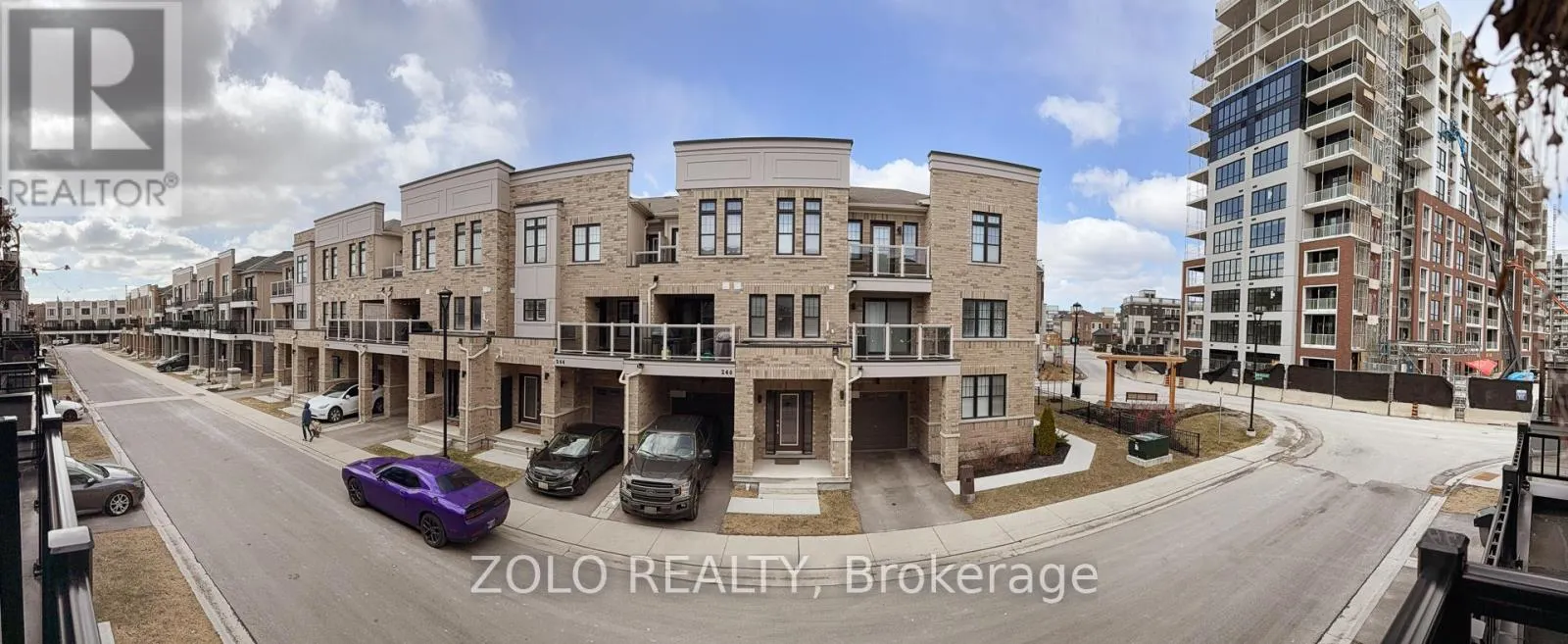 261 LORD ELGIN LANE