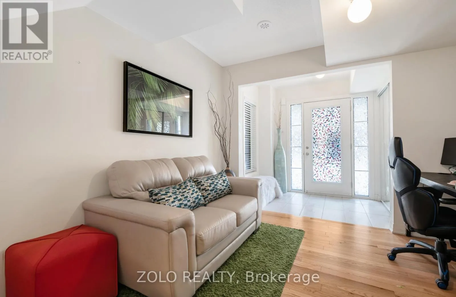 261 LORD ELGIN LANE