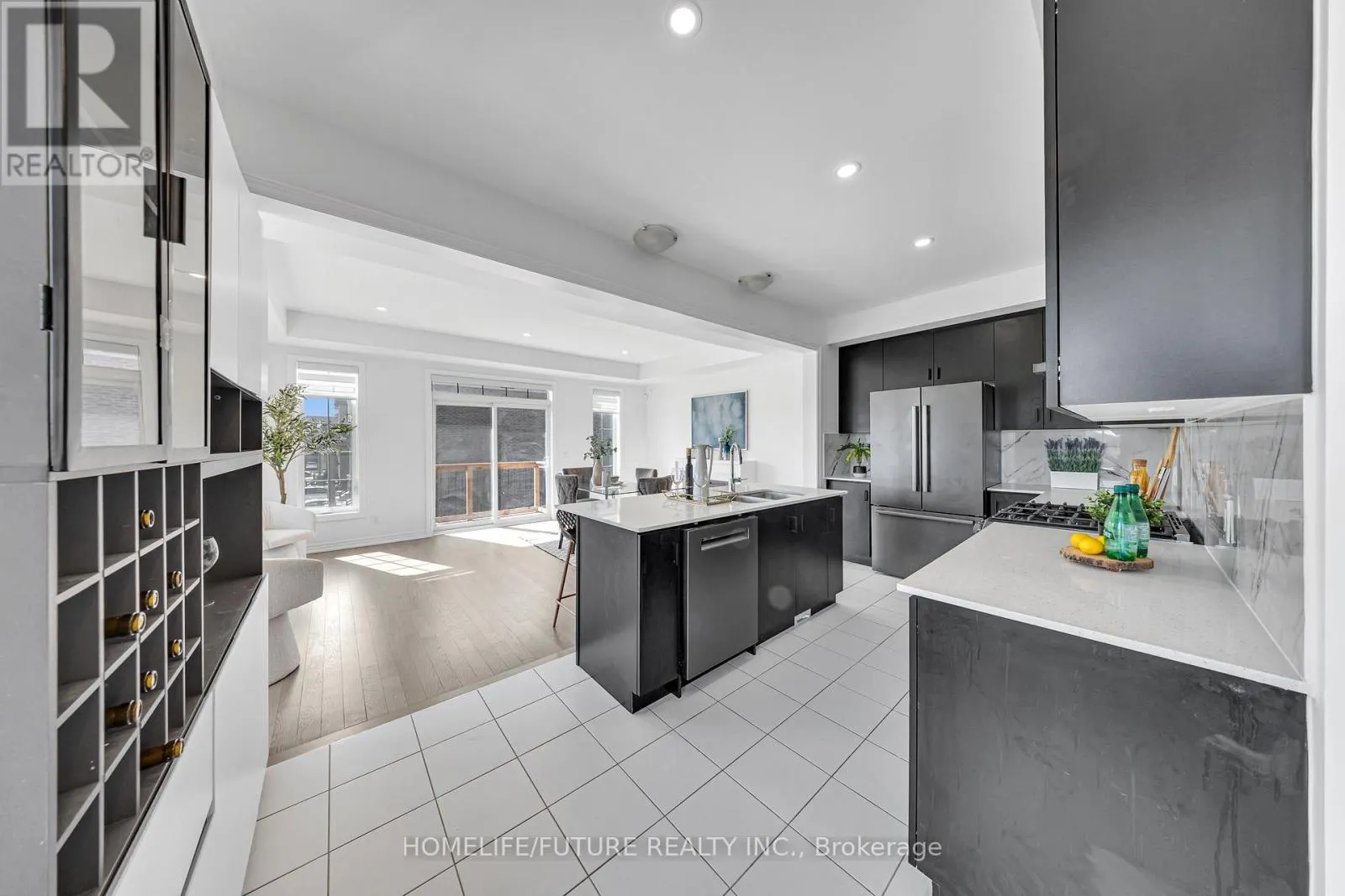 22 MORRISON CRESCENT