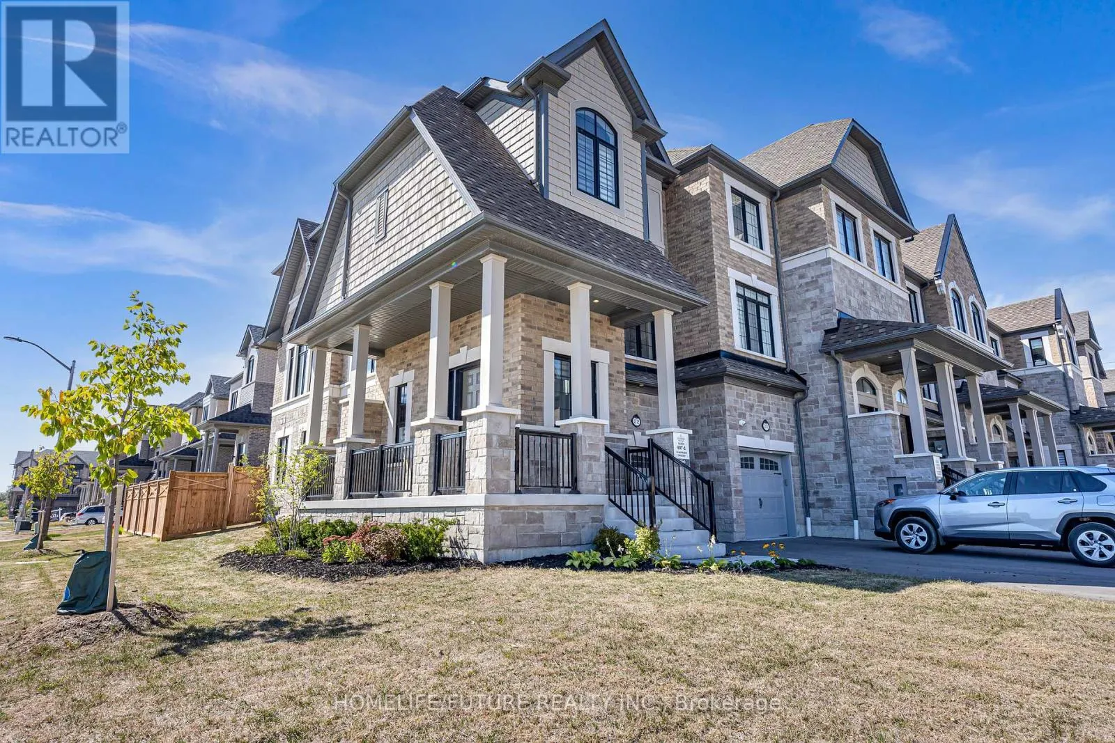 22 MORRISON CRESCENT