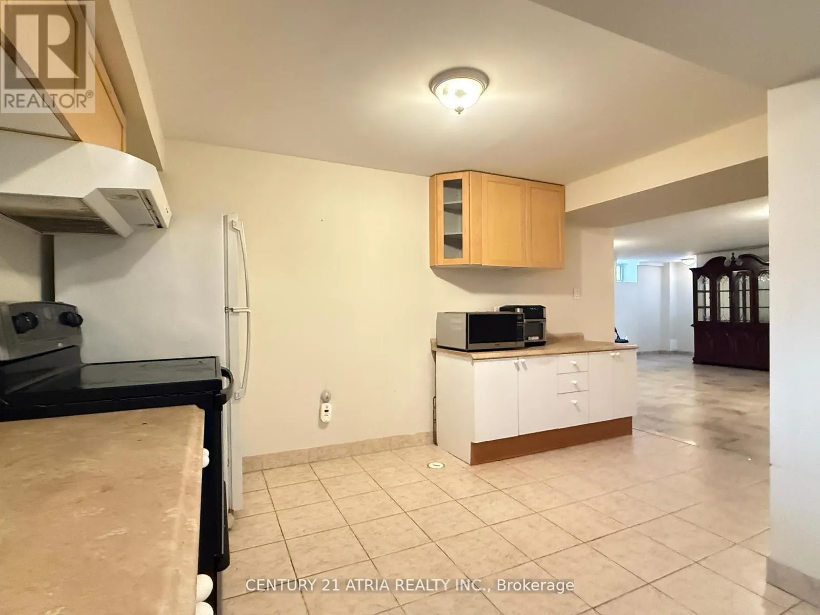 BSMT - 94 KINGS CRESCENT