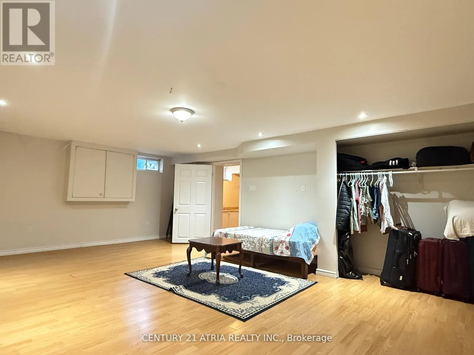 BSMT - 94 KINGS CRESCENT