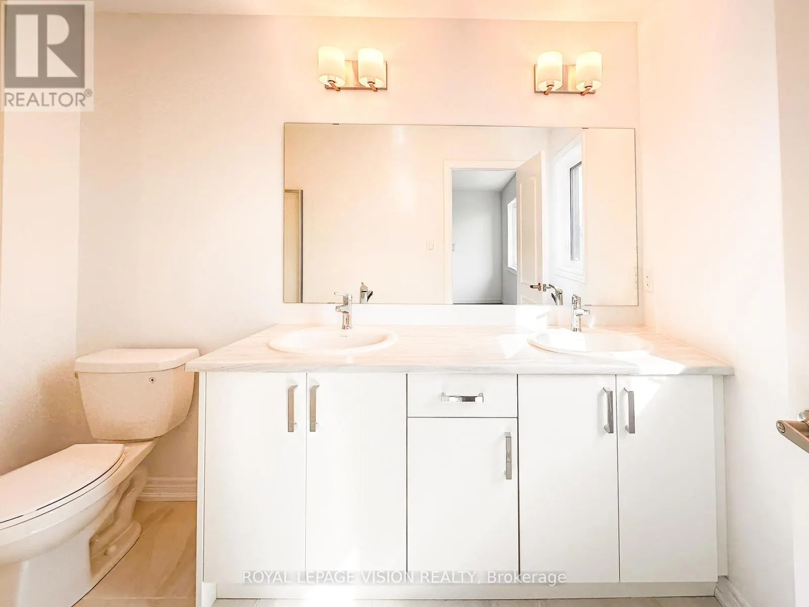 21 SORBARA WAY