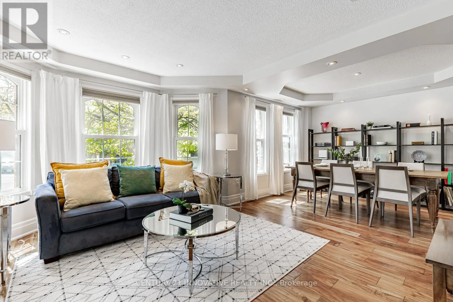 4 BLACKFRIAR AVENUE