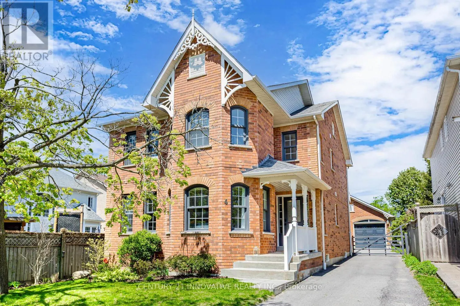 4 BLACKFRIAR AVENUE
