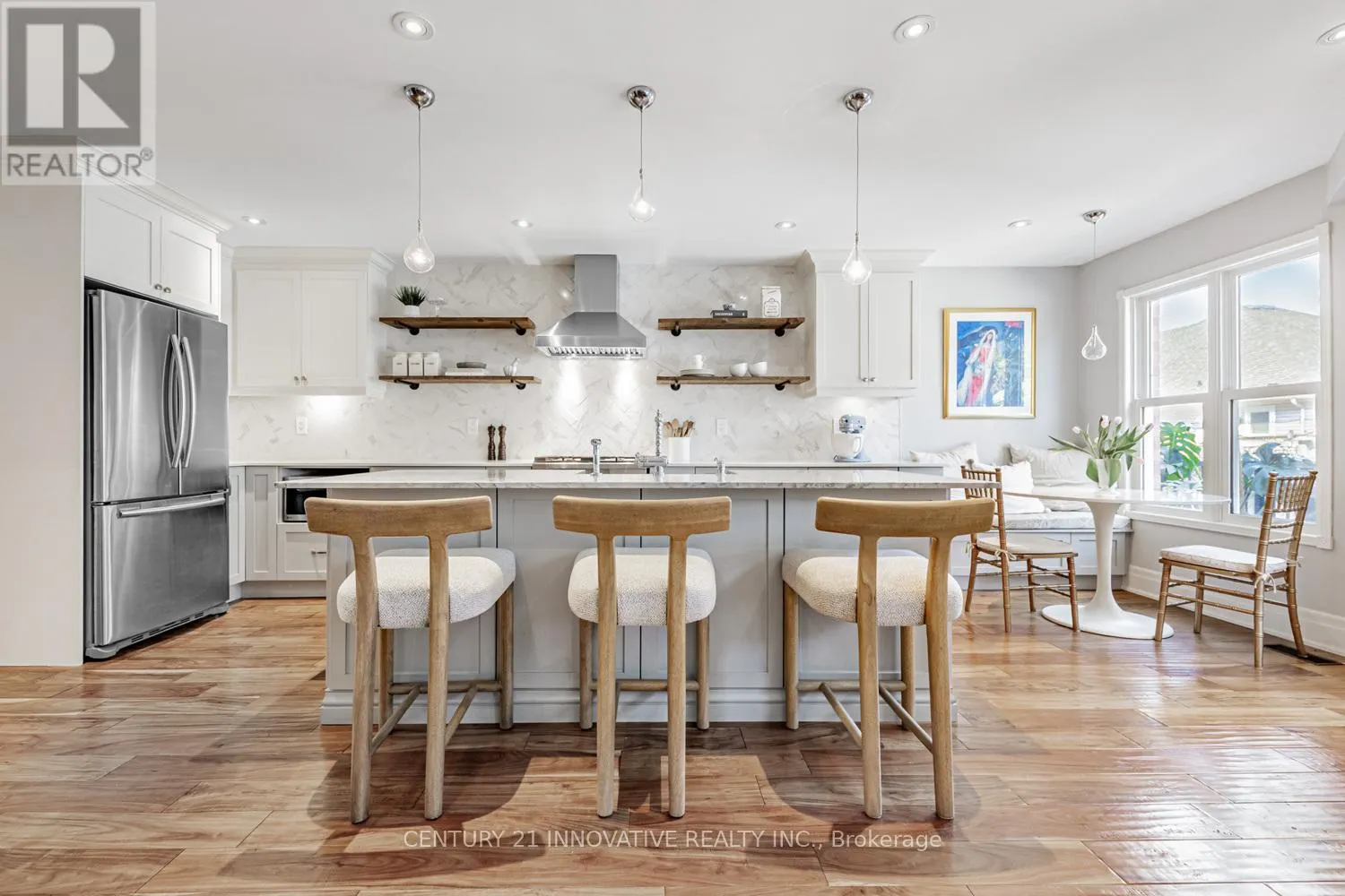 4 BLACKFRIAR AVENUE
