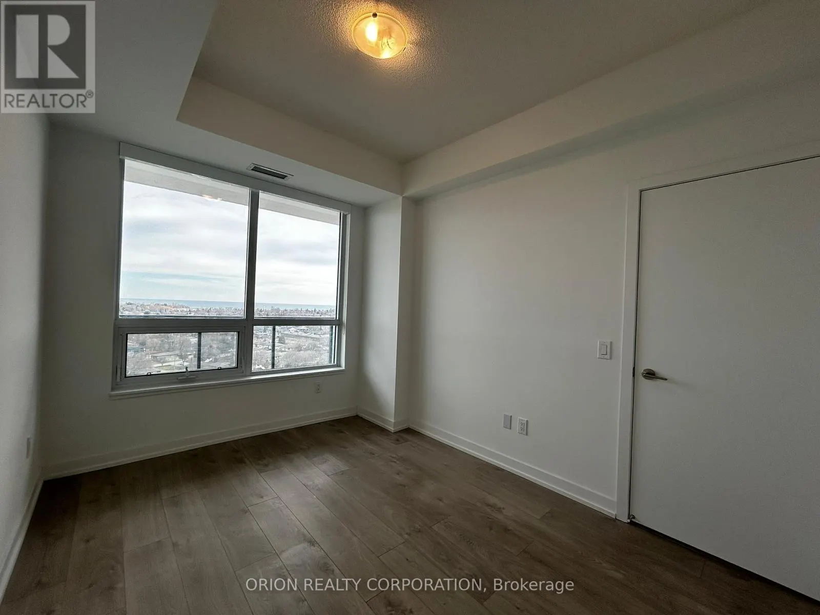 1513 - 1480 BAYLY STREET