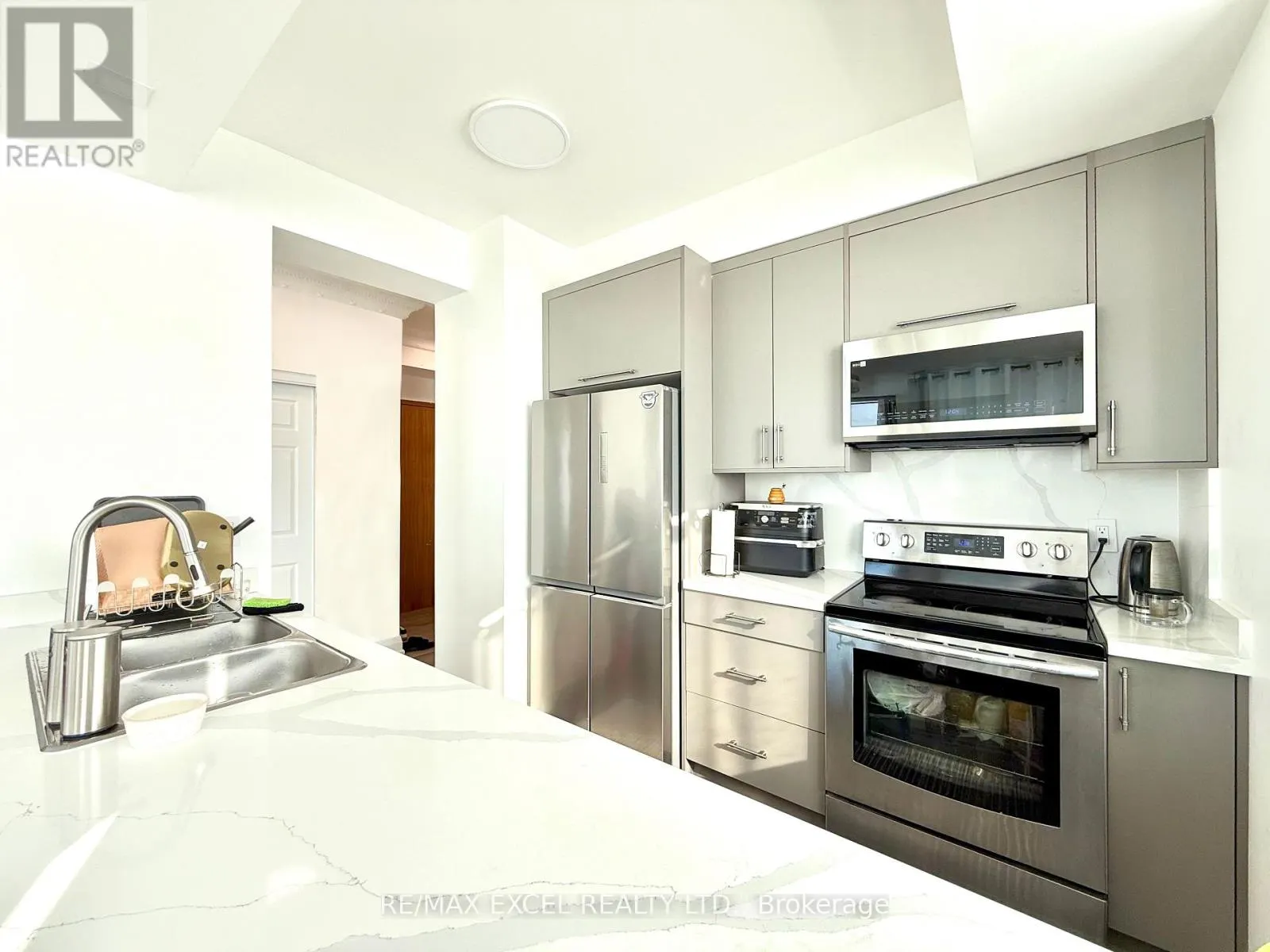 PH3703 - 60 BRIAN HARRISON WAY