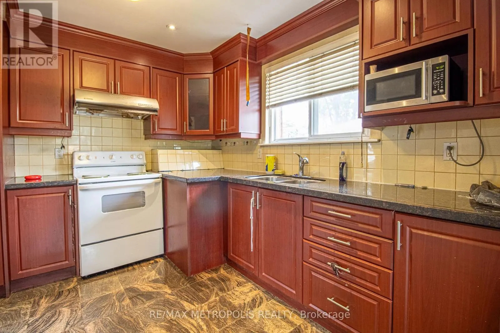 UPPER - 19 BRIMORTON DRIVE