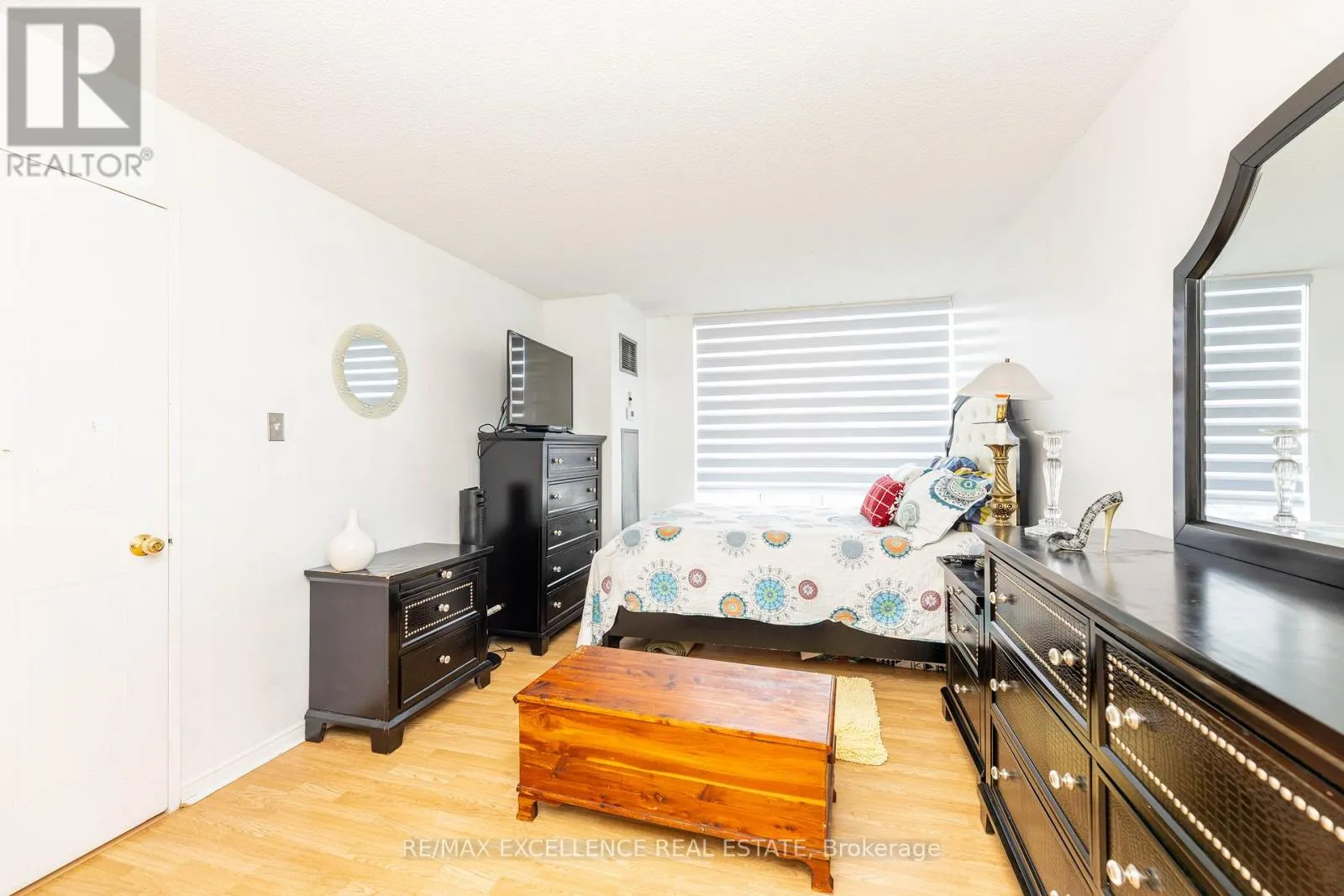 804 - 410 MCLEVIN AVENUE