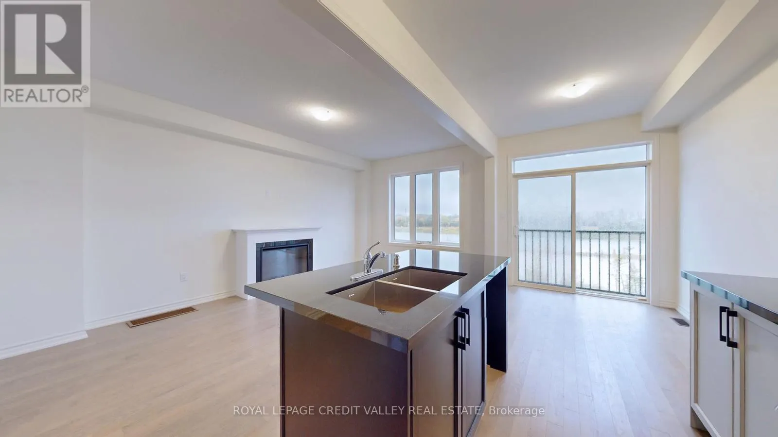 1221 REXTON DRIVE