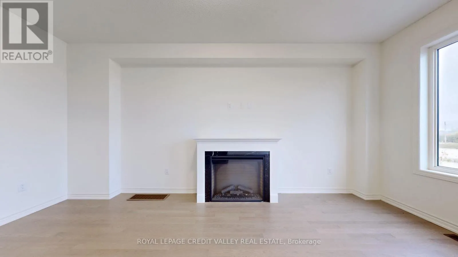 1221 REXTON DRIVE