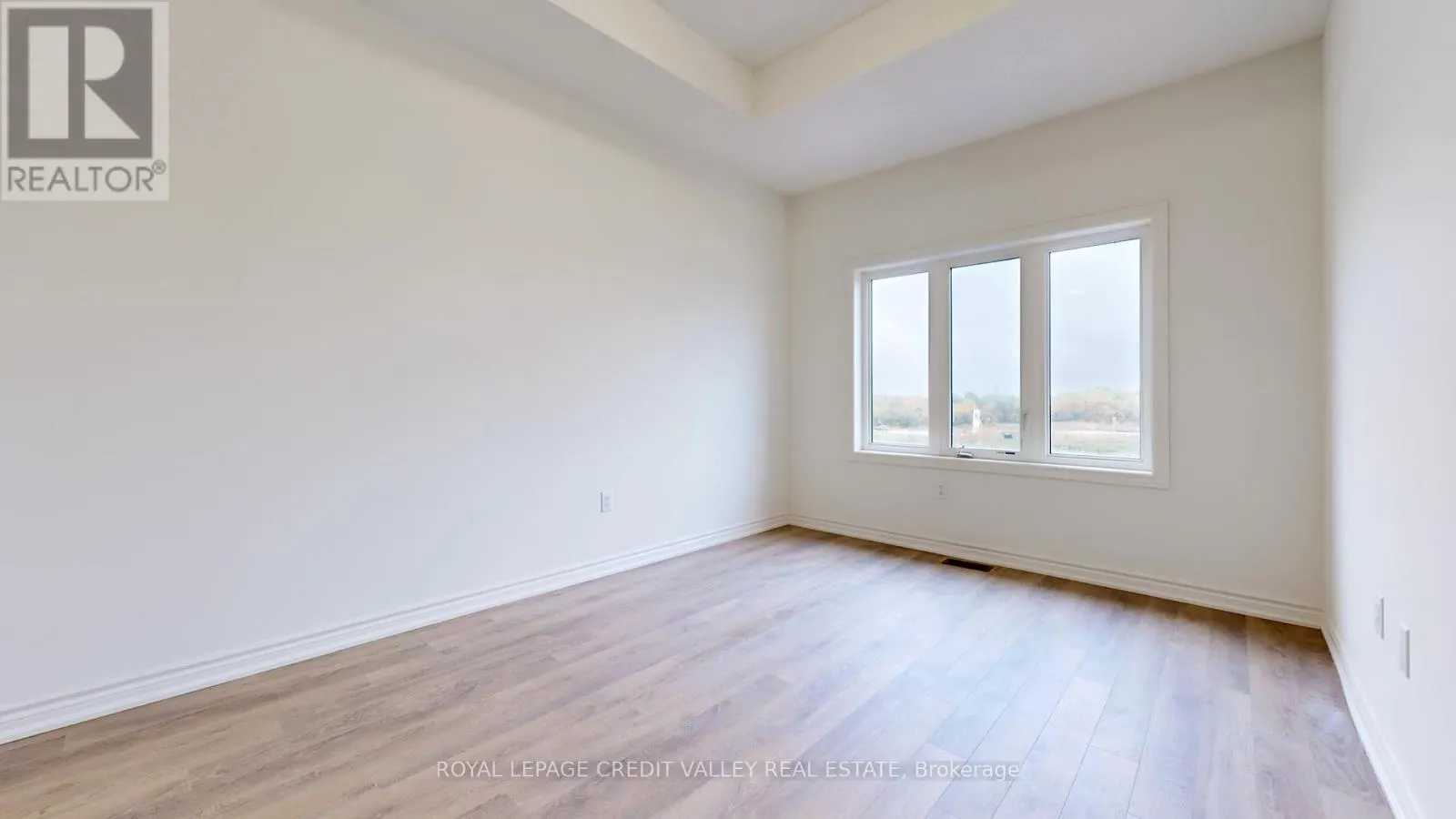 1221 REXTON DRIVE