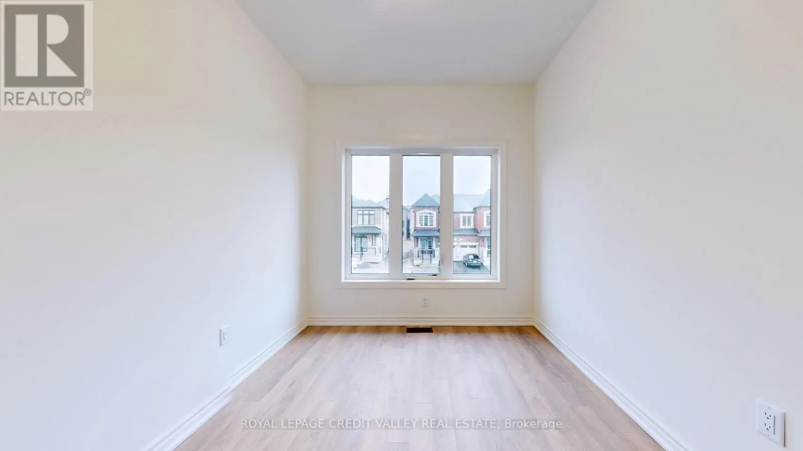 1221 REXTON DRIVE