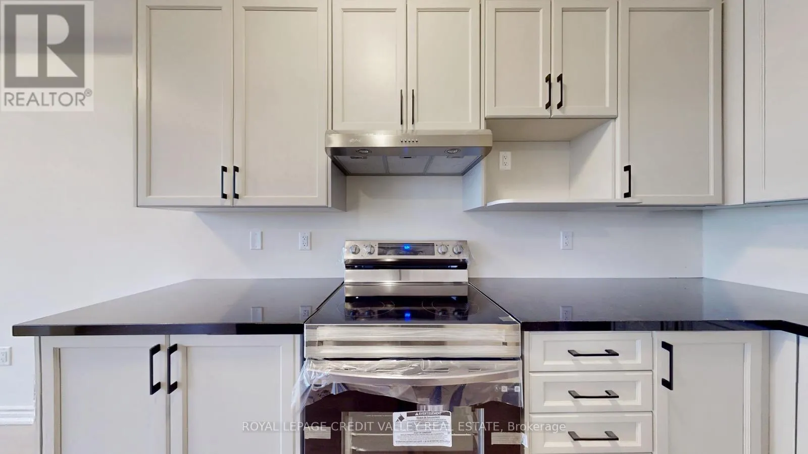 1221 REXTON DRIVE