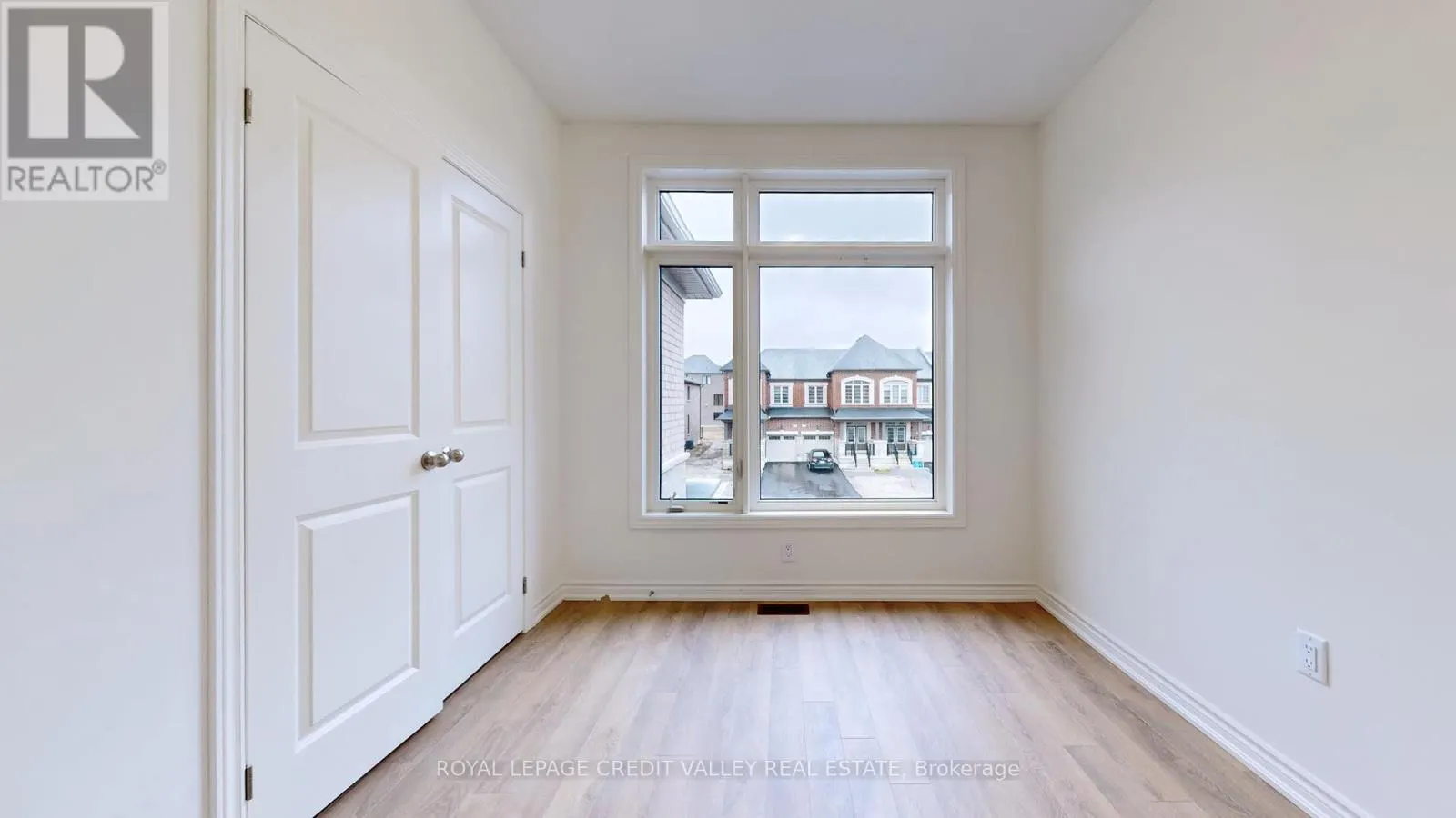1221 REXTON DRIVE