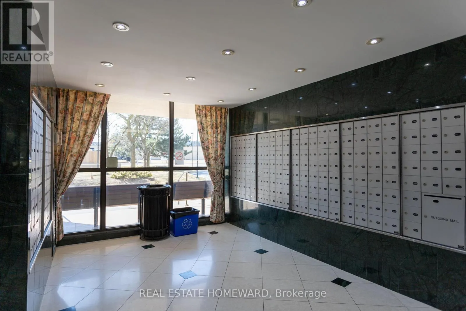 1101 - 2365 KENNEDY ROAD