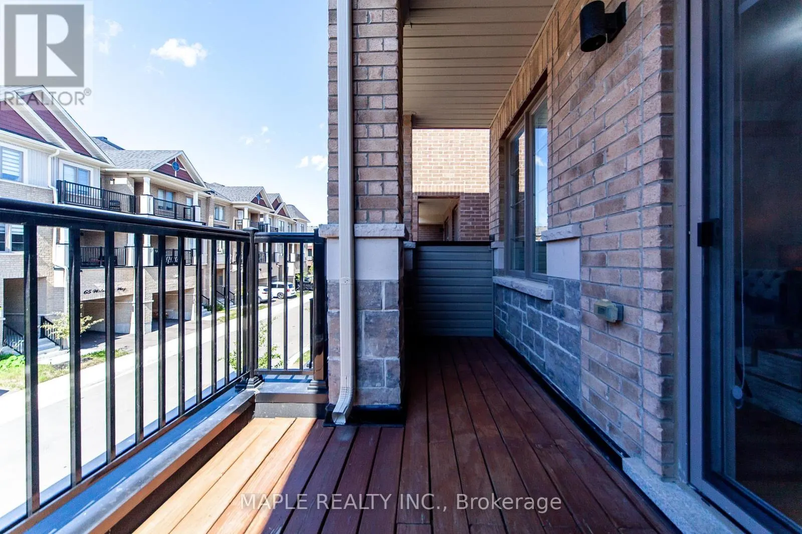 70 WATERSIDE WAY