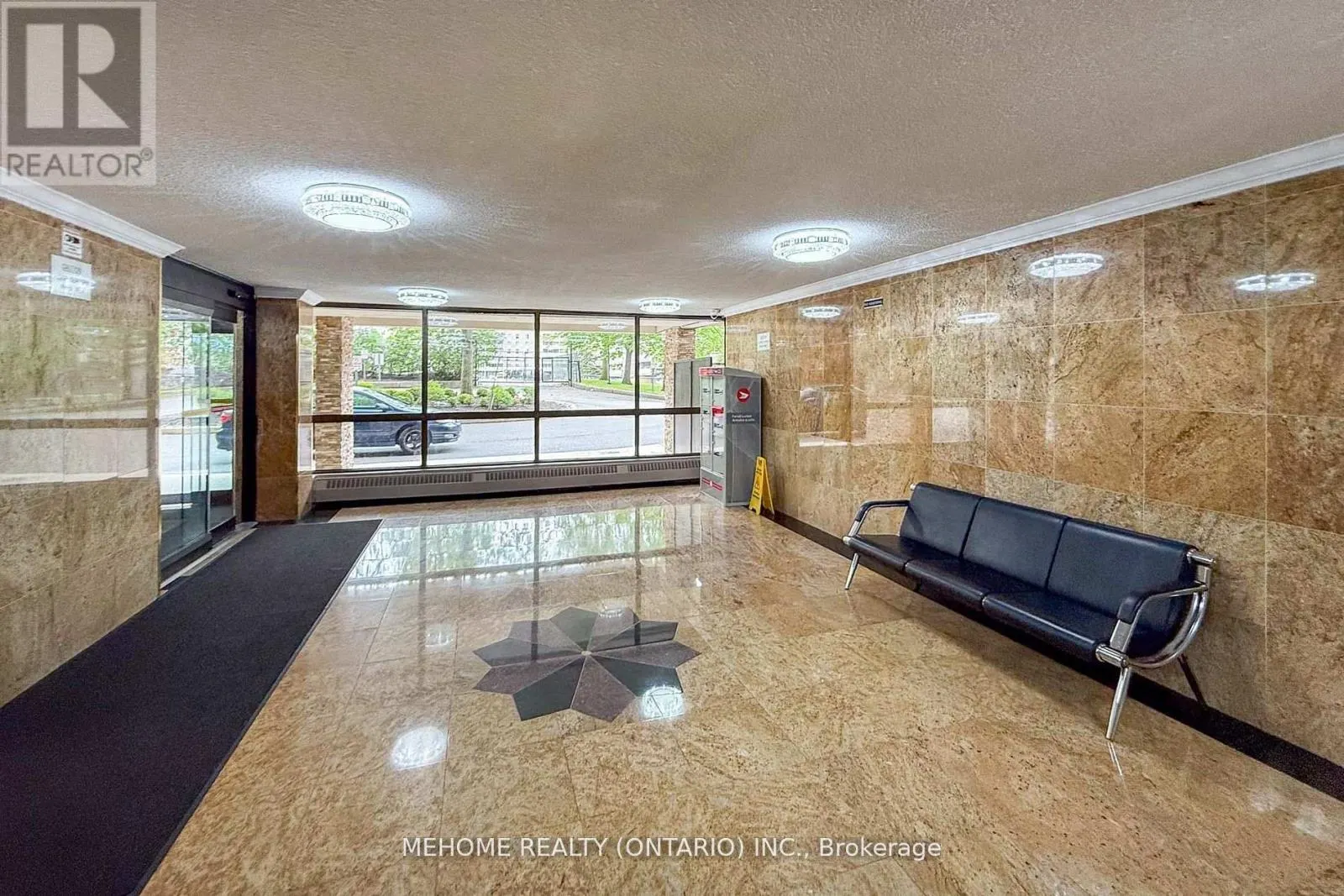 207 - 1950 KENNEDY ROAD