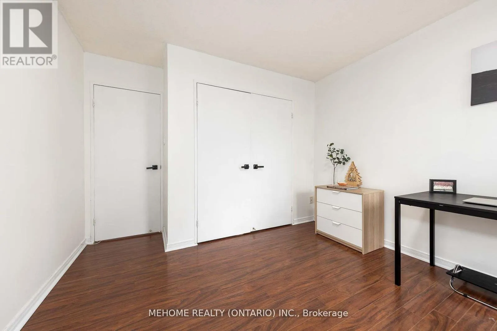 207 - 1950 KENNEDY ROAD