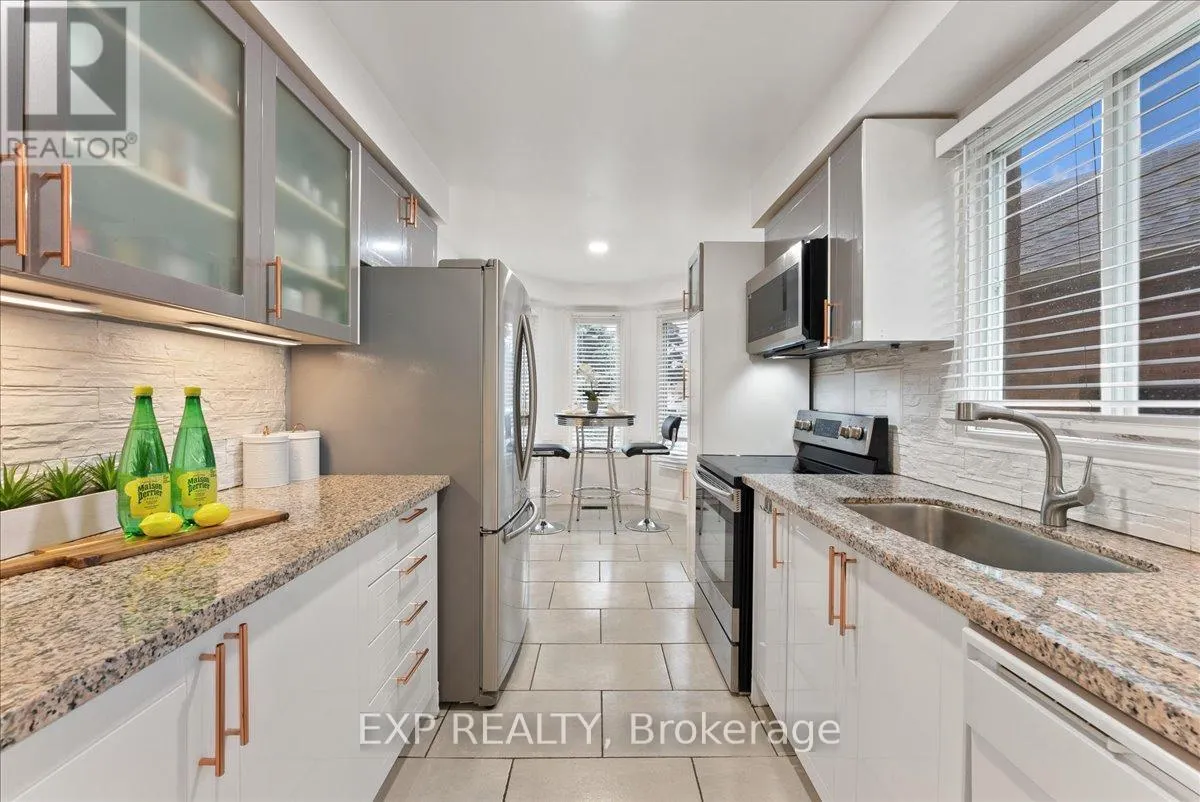 1391 FERNCLIFF CIRCLE