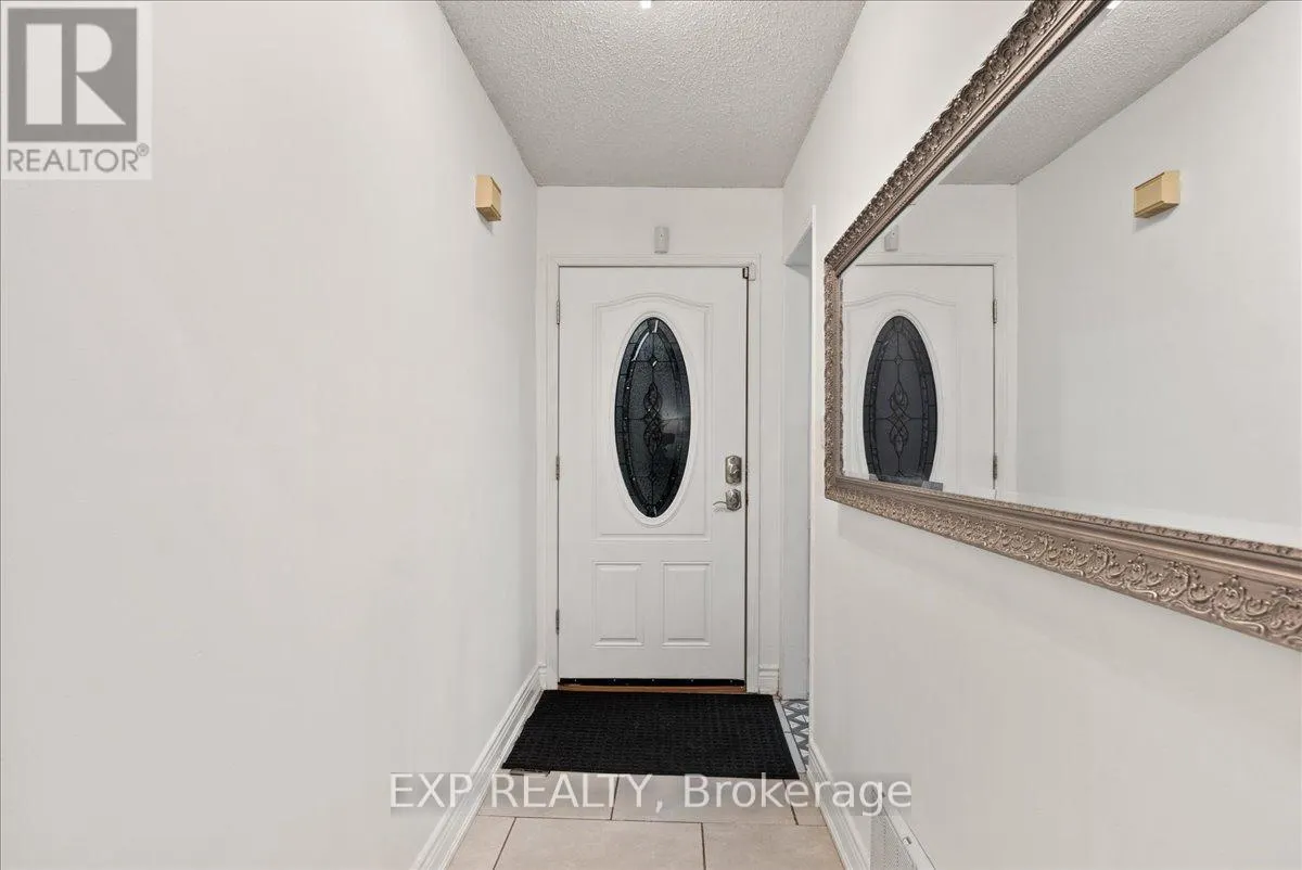 1391 FERNCLIFF CIRCLE