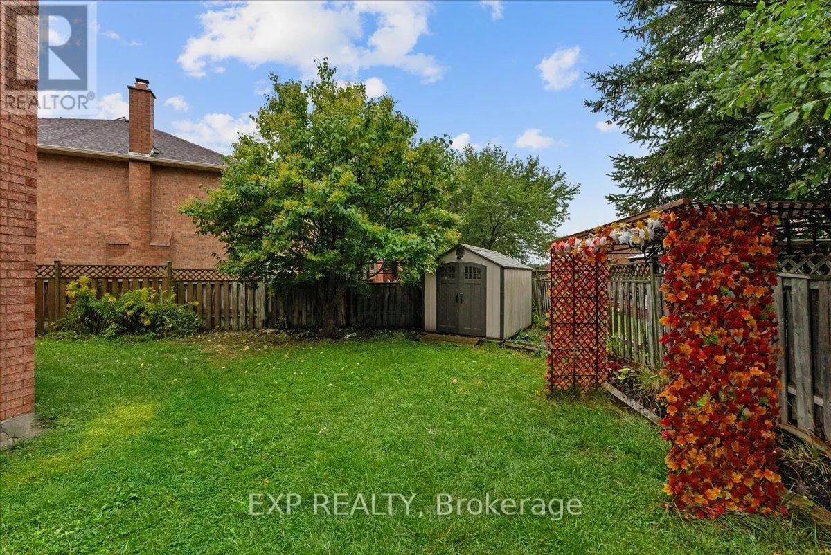 1391 FERNCLIFF CIRCLE
