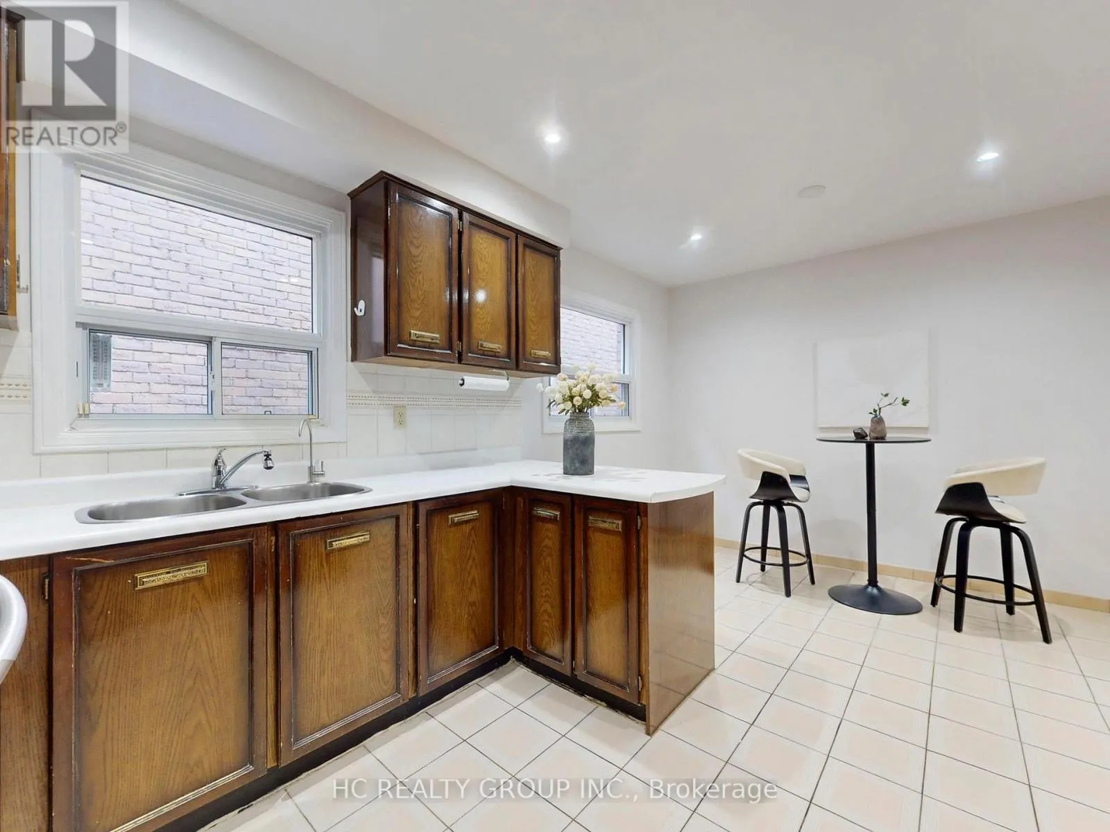 8 BETHANY LEIGH DRIVE