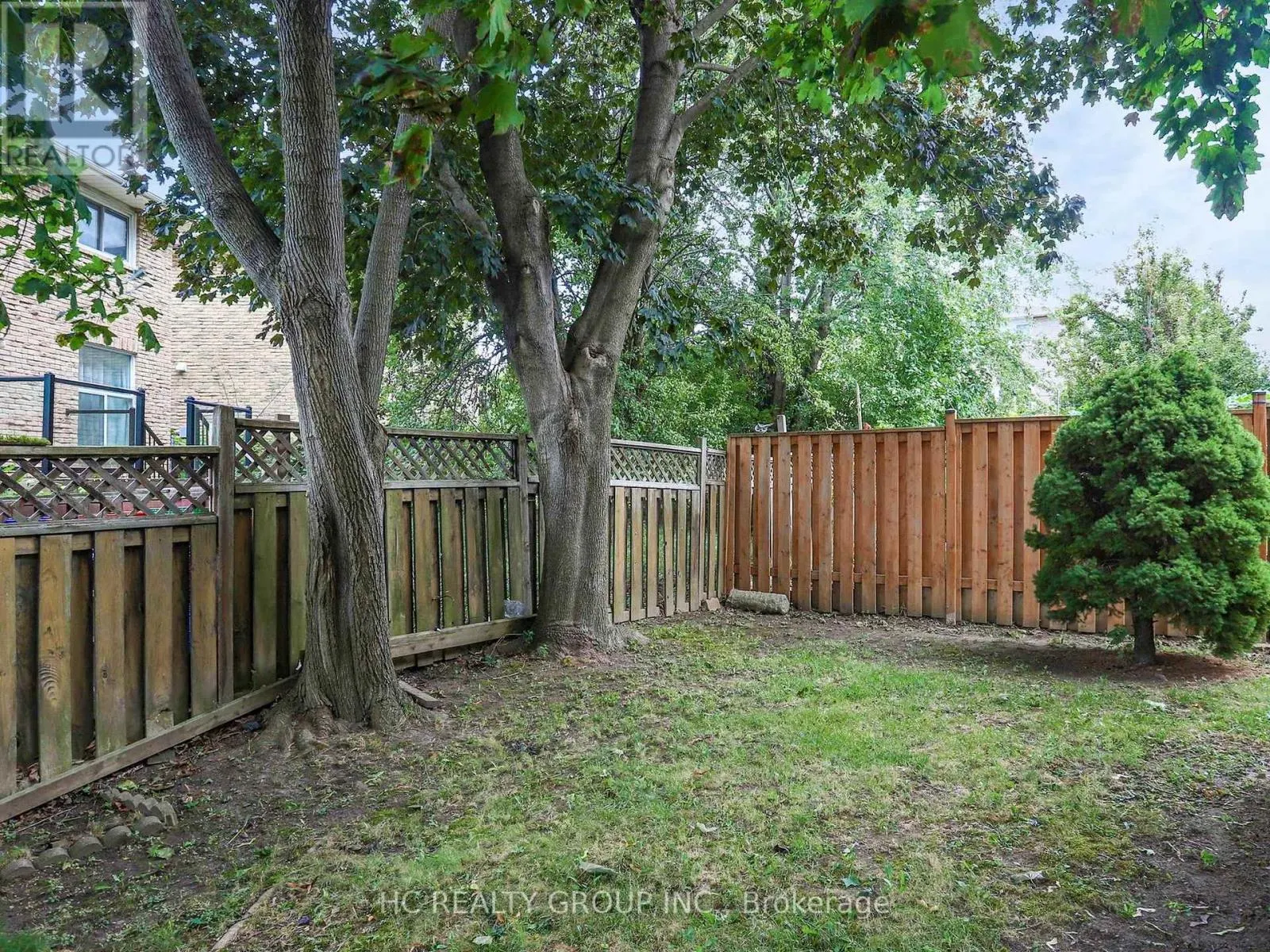 8 BETHANY LEIGH DRIVE