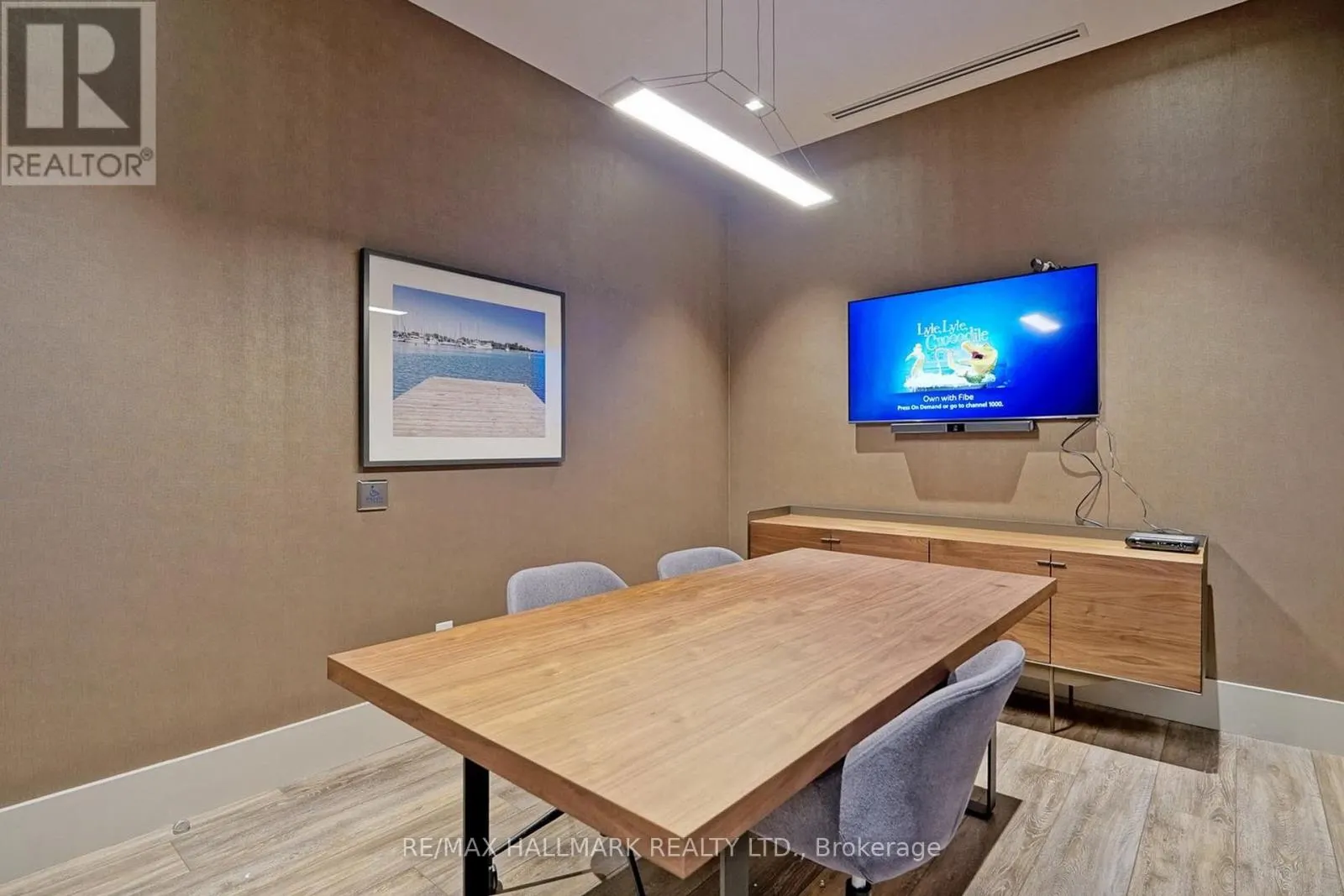 2310 - 2550 SIMCOE STREET N