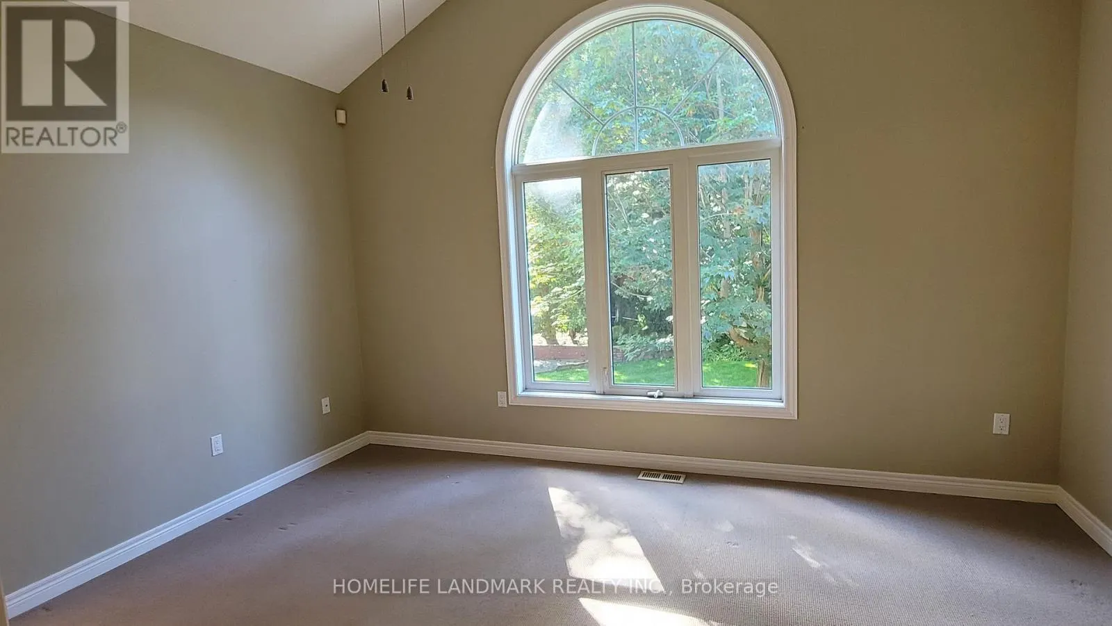 MAIN FL - 6 OSGOODE GATE