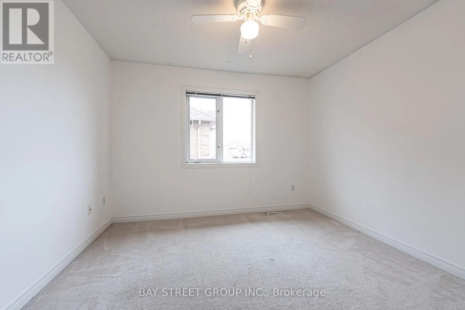 4 PITFIELD AVENUE