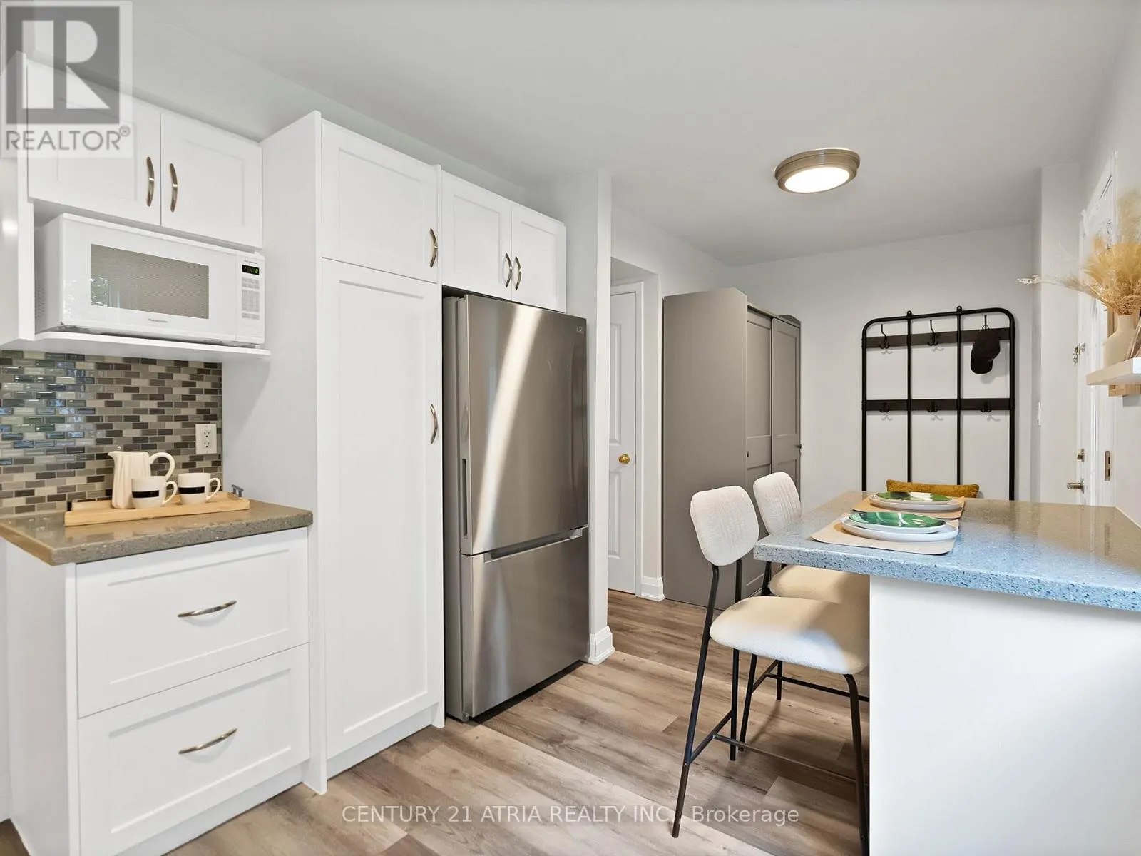 23 - 72 DUSAY PLACE