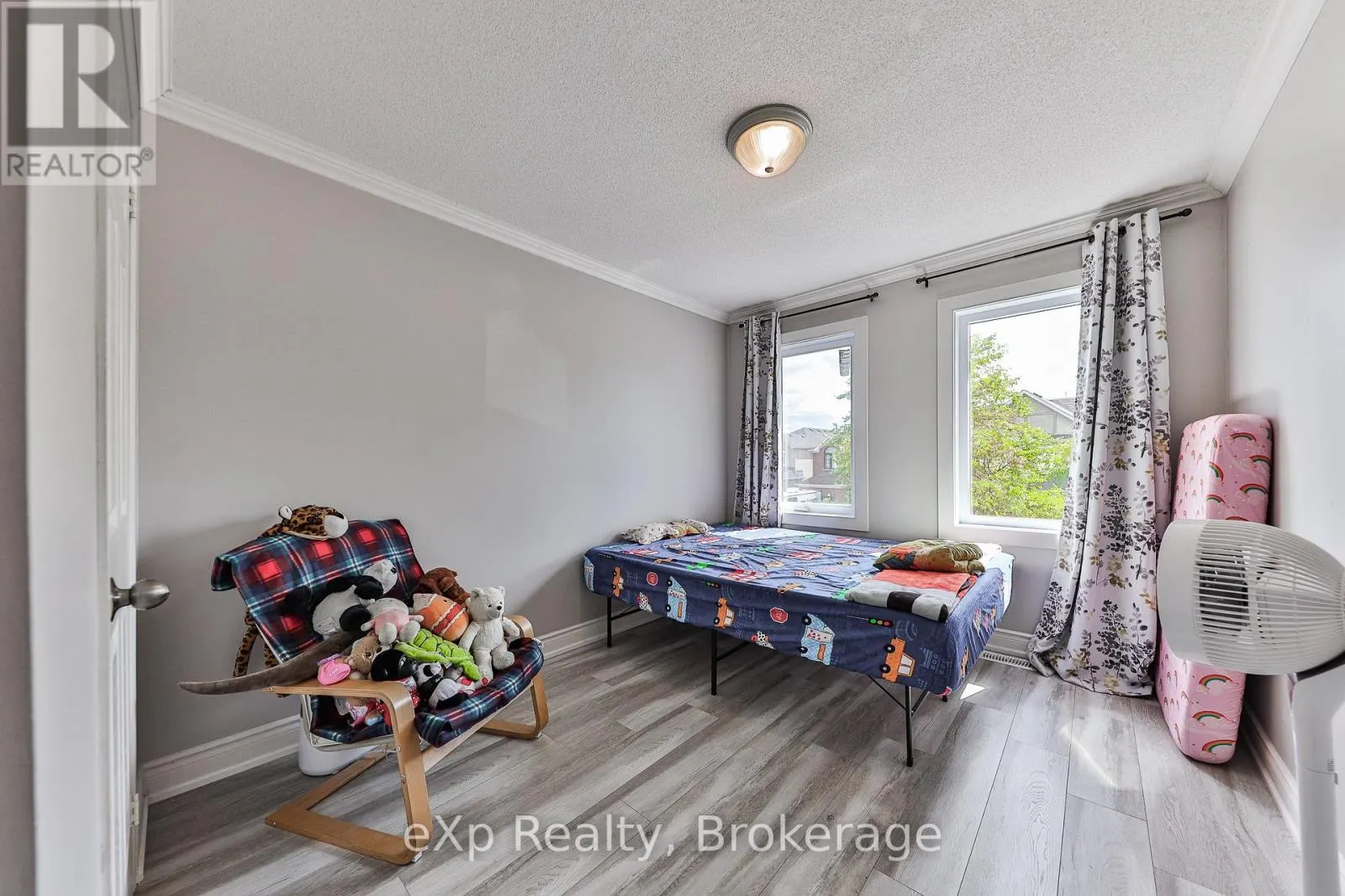 765 SUNBIRD DRIVE