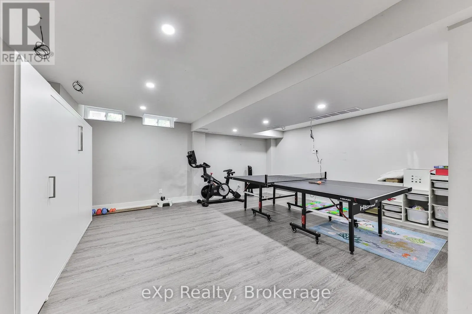 765 SUNBIRD DRIVE