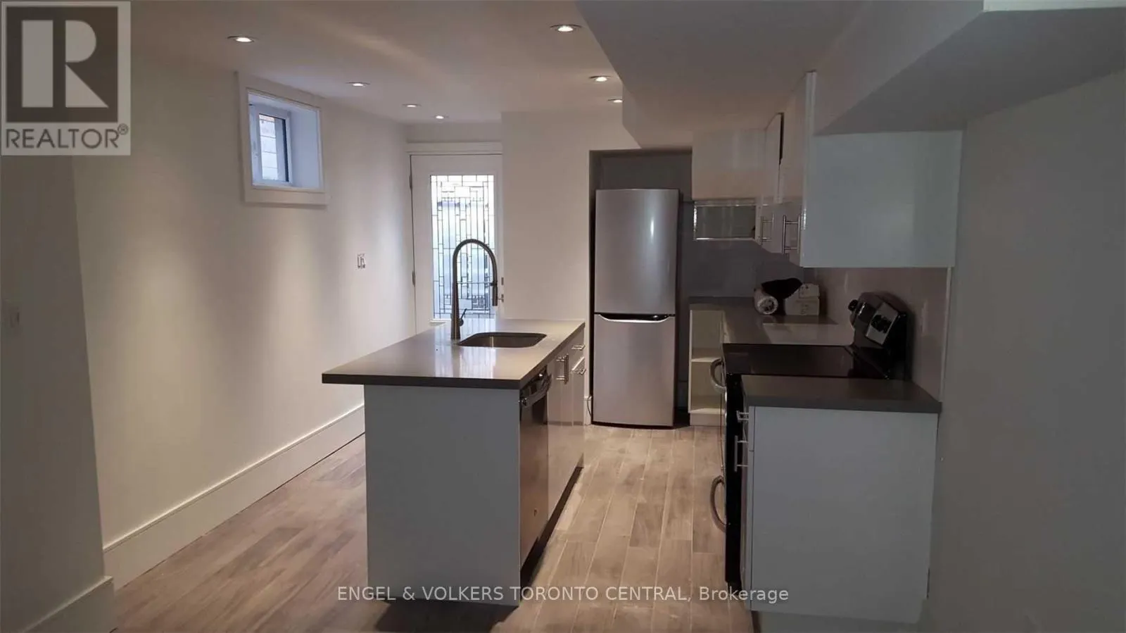 LOWER - 111 BOSTON AVENUE