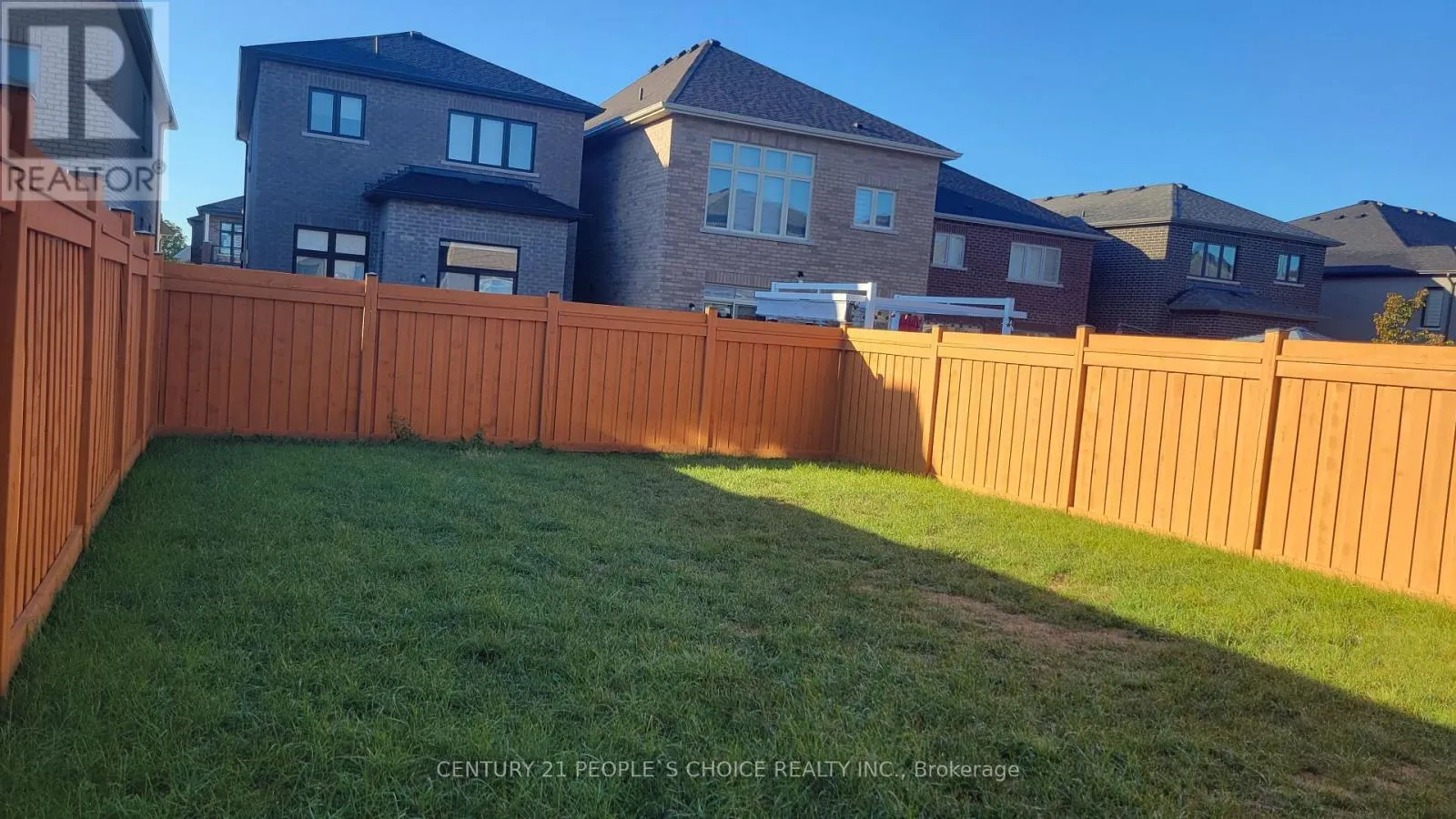 78 MOUNTAINSIDE CRESCENT